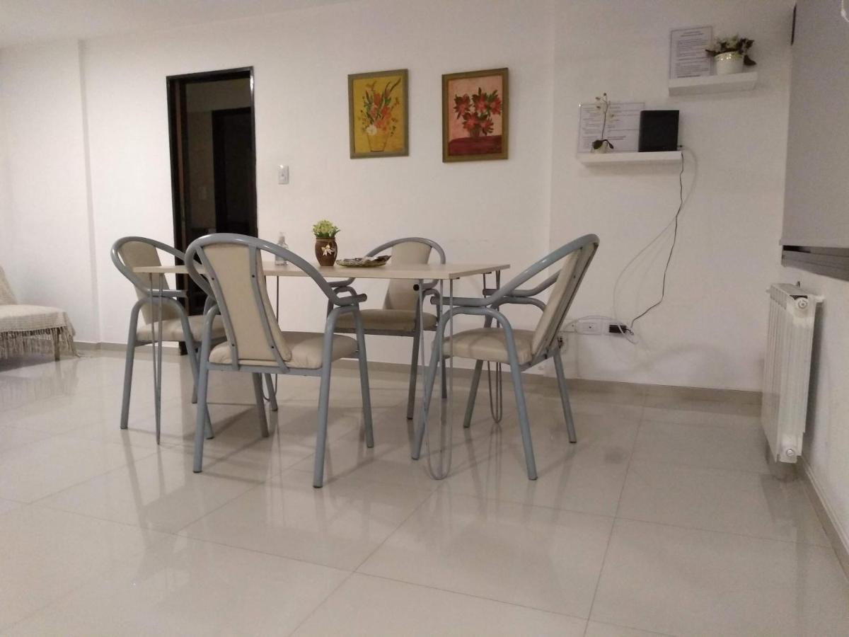 Departamento Alberdi Apartment Cordoba Bagian luar foto